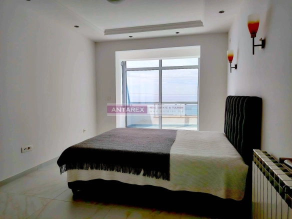 Trosoban stan 170 m² – Dobra Voda, Bar — fotografija 6
