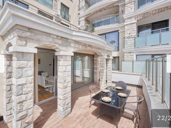 Izdavanje: Jednosoban stan 76 m² – Bečići, Budva — fotografija 12