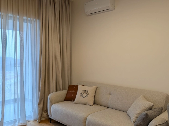 Izdavanje: Dvosoban stan 58 m² – Bečići, Budva — fotografija 3