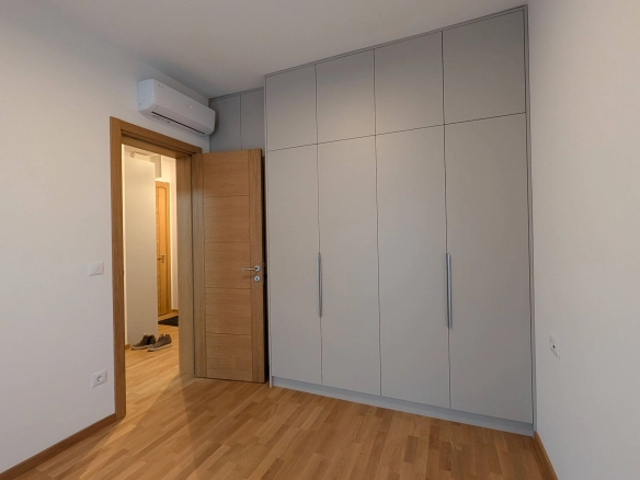 Izdavanje: Dvosoban stan 58 m² – Bečići, Budva — fotografija 9