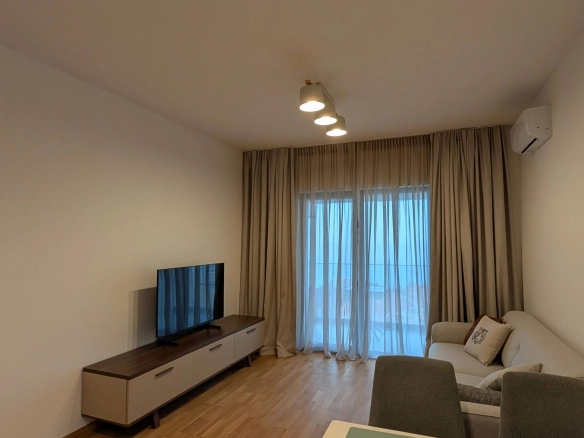 Izdavanje: Dvosoban stan 58 m² – Bečići, Budva — fotografija 12