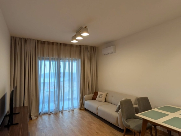 Izdavanje: Dvosoban stan 58 m² – Bečići, Budva — fotografija 13