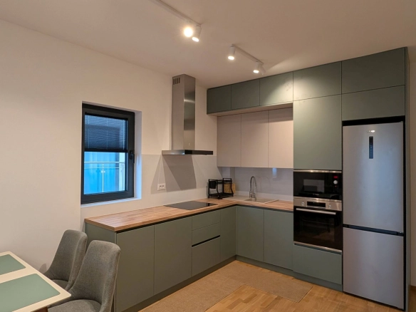 Izdavanje: Dvosoban stan 58 m² – Bečići, Budva — fotografija 15