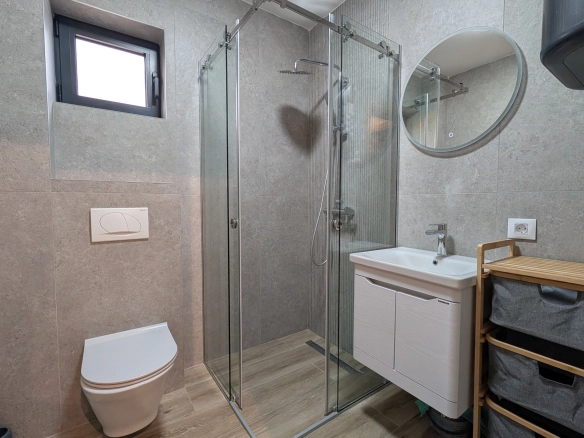 Izdavanje: Dvosoban stan 58 m² – Bečići, Budva — fotografija 20