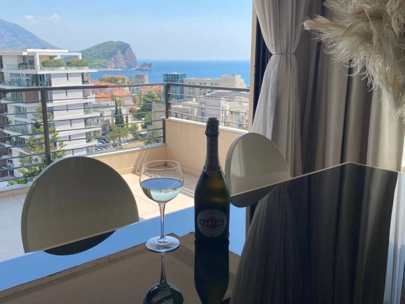 Dvosoban stan 111 m² – Gospoština, Budva — fotografija 17