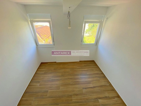 Dvosoban stan 60 m² – Igalo, Herceg Novi — fotografija 4