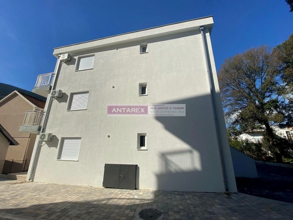 Dvosoban stan 60 m² – Igalo, Herceg Novi — fotografija 13