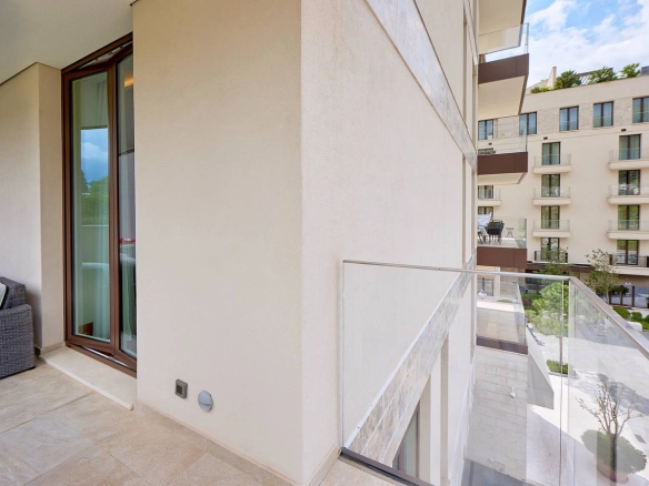 Dvosoban stan 135 m² – Tivat — fotografija 7