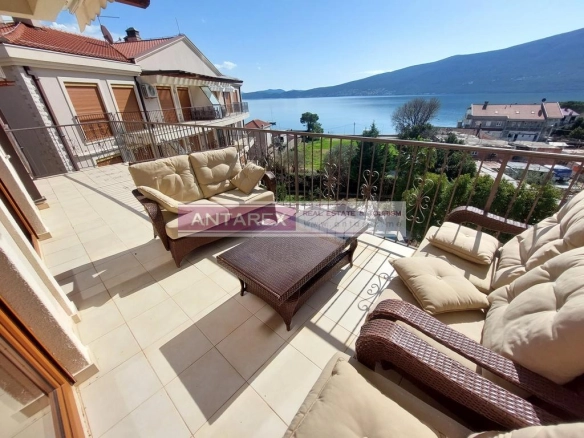 Trosoban stan 141 m² – Baošići, Herceg Novi — fotografija 3