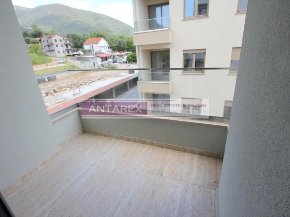 Jednosoban stan 46 m² – Baošići, Herceg Novi — fotografija 9