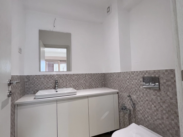 Četvorosoban stan 198 m² – Kotor — fotografija 10