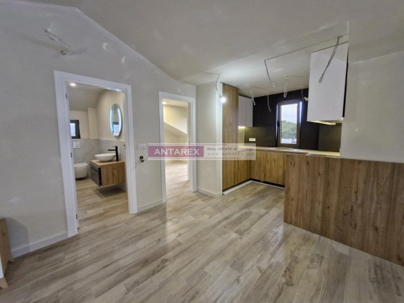 Dvosoban stan 90 m² – Tivat — fotografija 8
