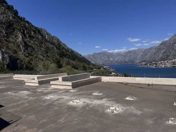 Dvosoban stan 173 m² – Kotor — fotografija 3