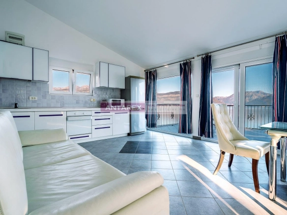 Kuća 224 m² – Krašići, Tivat — fotografija 7