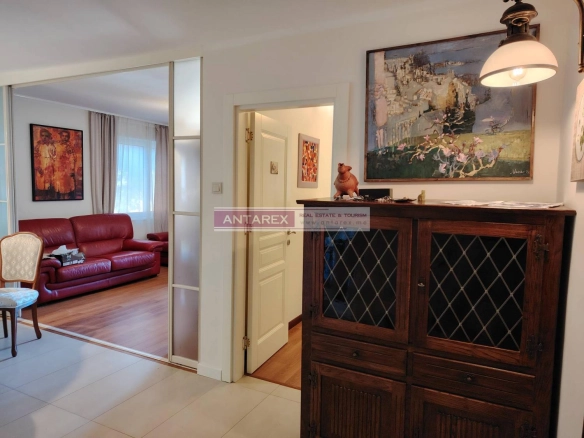 Trosoban stan 121 m² – Petrovac, Budva — fotografija 4
