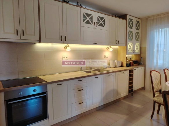 Trosoban stan 121 m² – Petrovac, Budva — fotografija 5