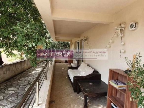 Trosoban stan 121 m² – Petrovac, Budva — fotografija 15