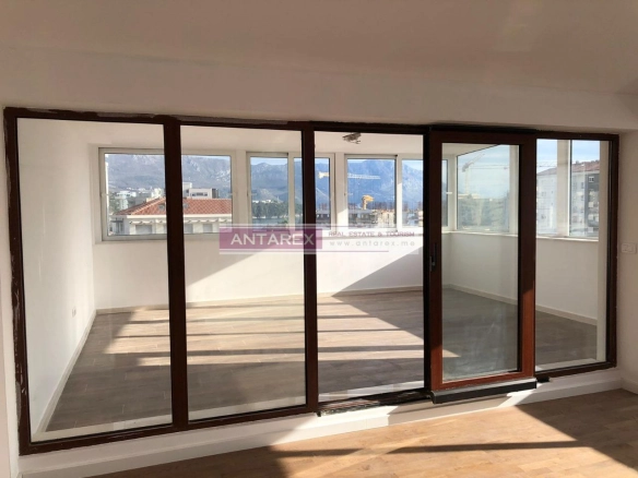 Dvosoban stan 87 m² – Budva — fotografija 6