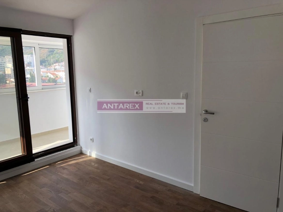 Dvosoban stan 87 m² – Budva — fotografija 10