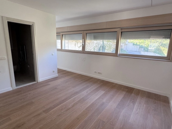 Trosoban stan 192 m² – Kotor — fotografija 10