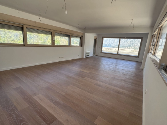 Trosoban stan 192 m² – Kotor — fotografija 18