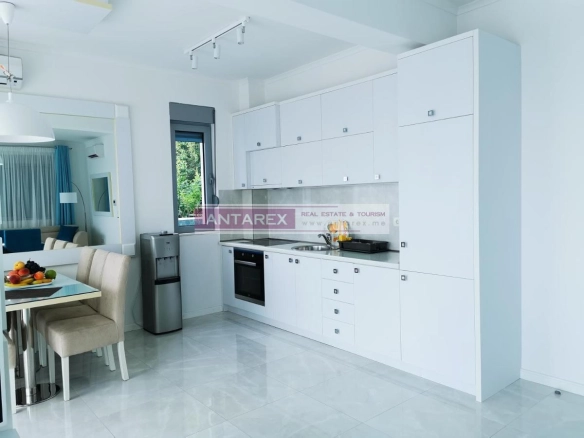 Kuća 546 m² – Lazi, Budva — fotografija 11