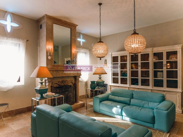 Kuća 550 m² – Reževići, Budva — fotografija 4