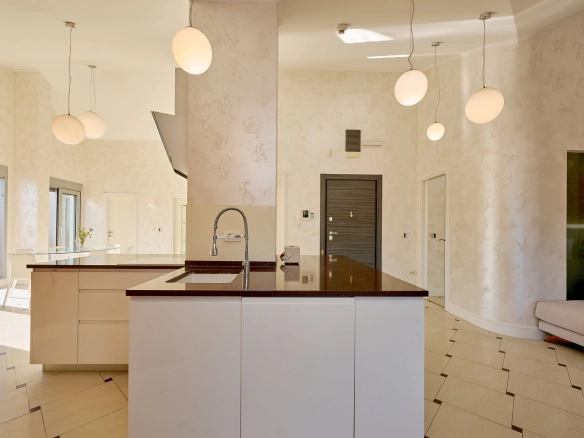 Trosoban stan 181 m² – Budva — fotografija 8