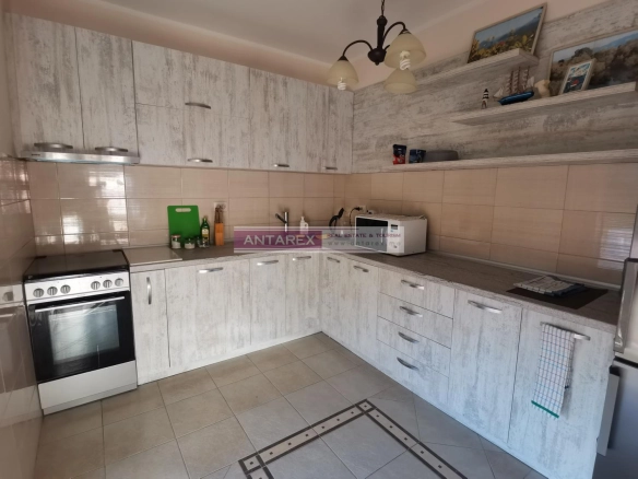 Četvorosoban stan 156 m² – Petrovac, Budva — fotografija 6