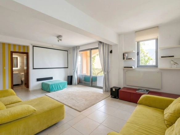 Trosoban stan 111 m² – Bečići, Budva — fotografija 13