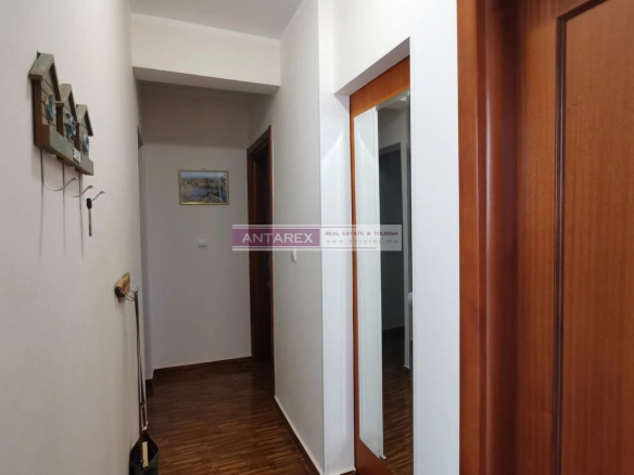 Četvorosoban stan 156 m² – Petrovac, Budva — fotografija 18