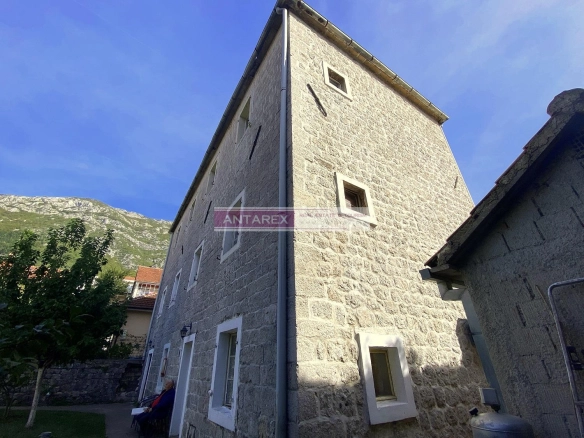 Kuća 302 m² – Risan, Kotor — fotografija 5