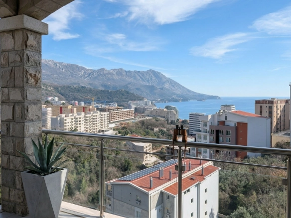Dvosoban stan 65 m² – Bečići, Budva — fotografija 5