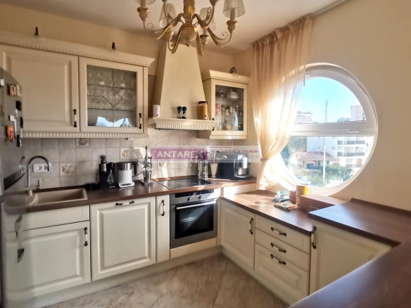Četvorosoban stan 164 m² – Dobra Voda, Bar — fotografija 7