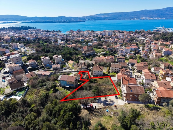 Plac 1.872 m² – Tivat — fotografija 4