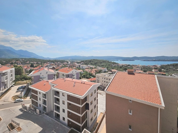 Stan – Tivat — fotografija 20