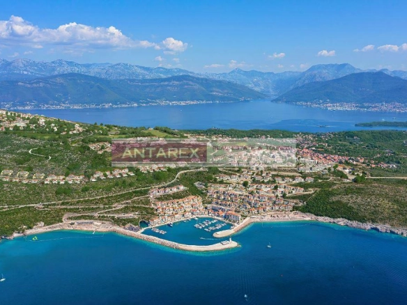 Trosoban stan 143 m² – Radovići, Tivat — fotografija 12