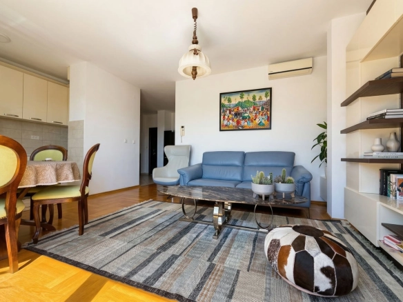 Četvorosoban stan 171 m² – Budva — fotografija 4