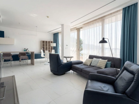 Dvosoban stan 170 m² – Budva — fotografija 2