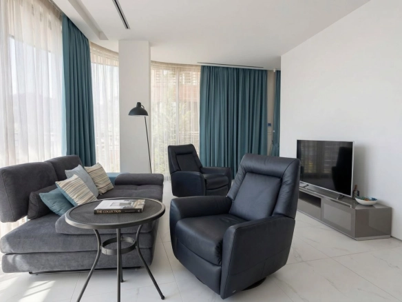 Dvosoban stan 170 m² – Budva — fotografija 3