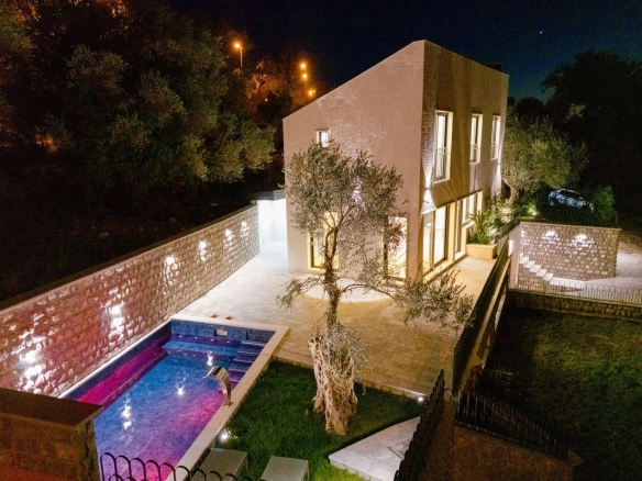 Kuća 240 m² – Kamenovo, Budva — fotografija 15