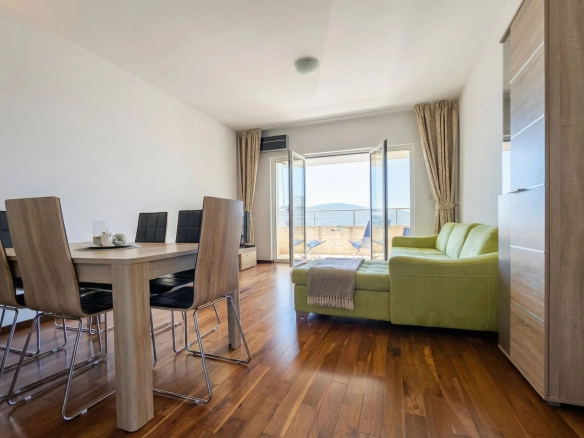 Dvosoban stan 90 m² – Donja Lastva, Tivat — fotografija 4