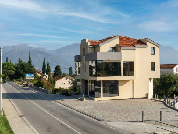 Poslovni prostor 420 m² – Baošići, Herceg Novi — fotografija 10