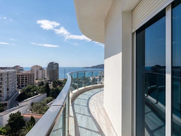 Dvosoban stan 84 m² – Bečići, Budva — fotografija 2