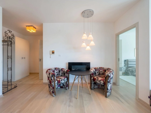 Dvosoban stan 84 m² – Bečići, Budva — fotografija 6