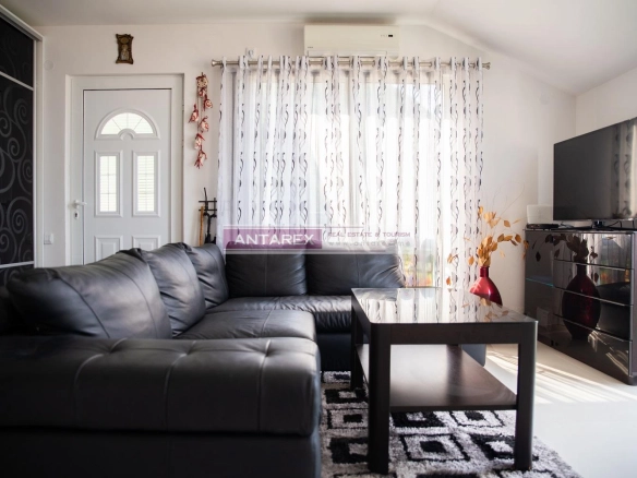 Dvosoban stan 63 m² – Stoliv, Kotor — fotografija 4