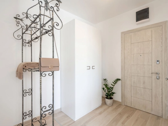 Dvosoban stan 84 m² – Bečići, Budva — fotografija 11