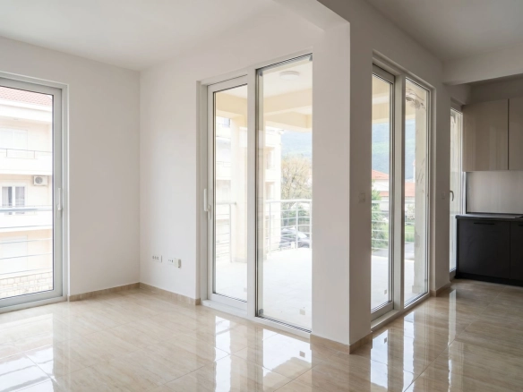 Dvosoban stan 73 m² – Đenovići, Herceg Novi — fotografija 5