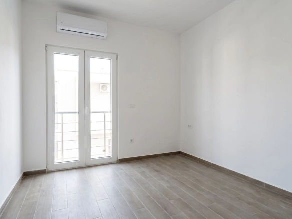 Dvosoban stan 73 m² – Đenovići, Herceg Novi — fotografija 12