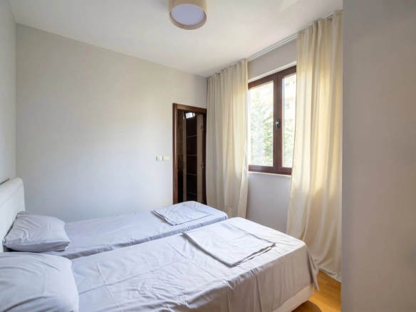 Trosoban stan 83 m² – Gospoština, Budva — fotografija 9